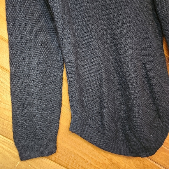 Rue 21 navy blue lightweight medium sweater - Picture 9 of 12